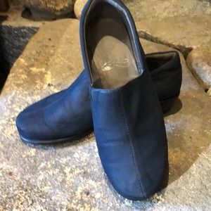 Leather casual shoes